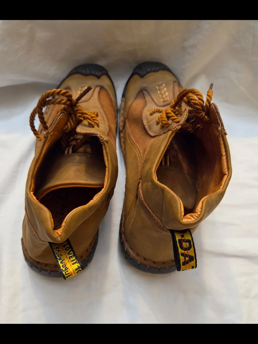 Men's Tan Brown Chukka Boots - Casual Lace-Up Comfort
